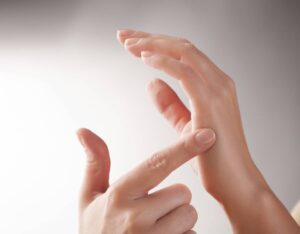 eft-kazuki-tapping-meridiens-emotions-liberation